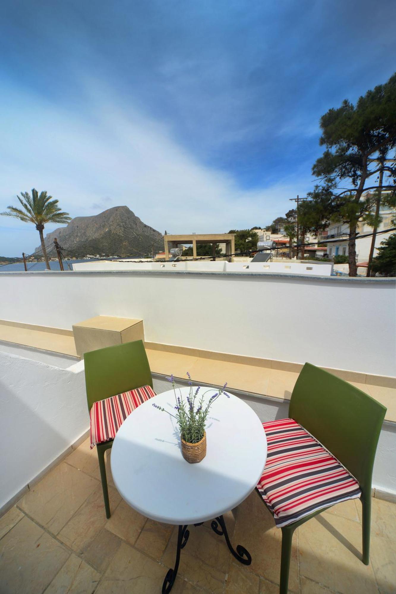 Myrties Anthelia Apartments מראה חיצוני תמונה